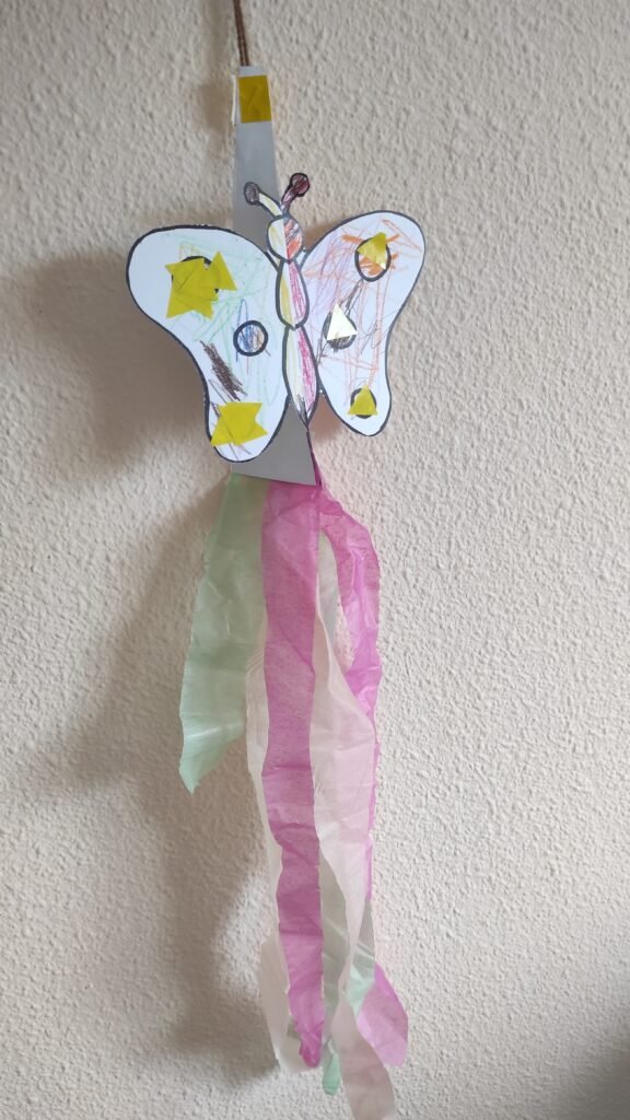 Manualidad mariposa, manualidad semana santa, manualidad primavera